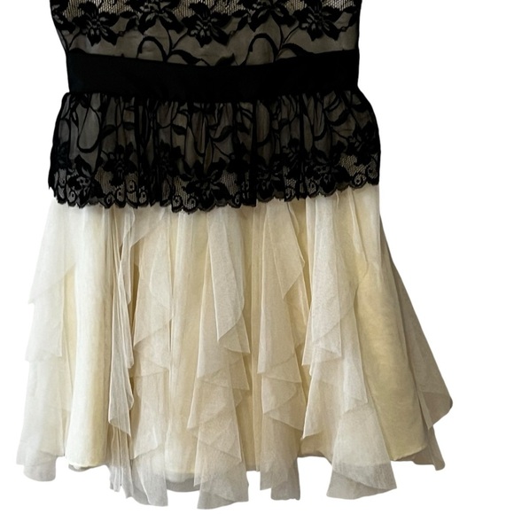 BCBG Girls Shantung Bodice Dress Winter White and Black Layered Tiered Tulle 12 - Picture 2 of 16